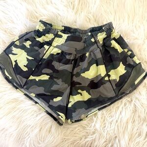 Size 2 lulu lemon camo running short